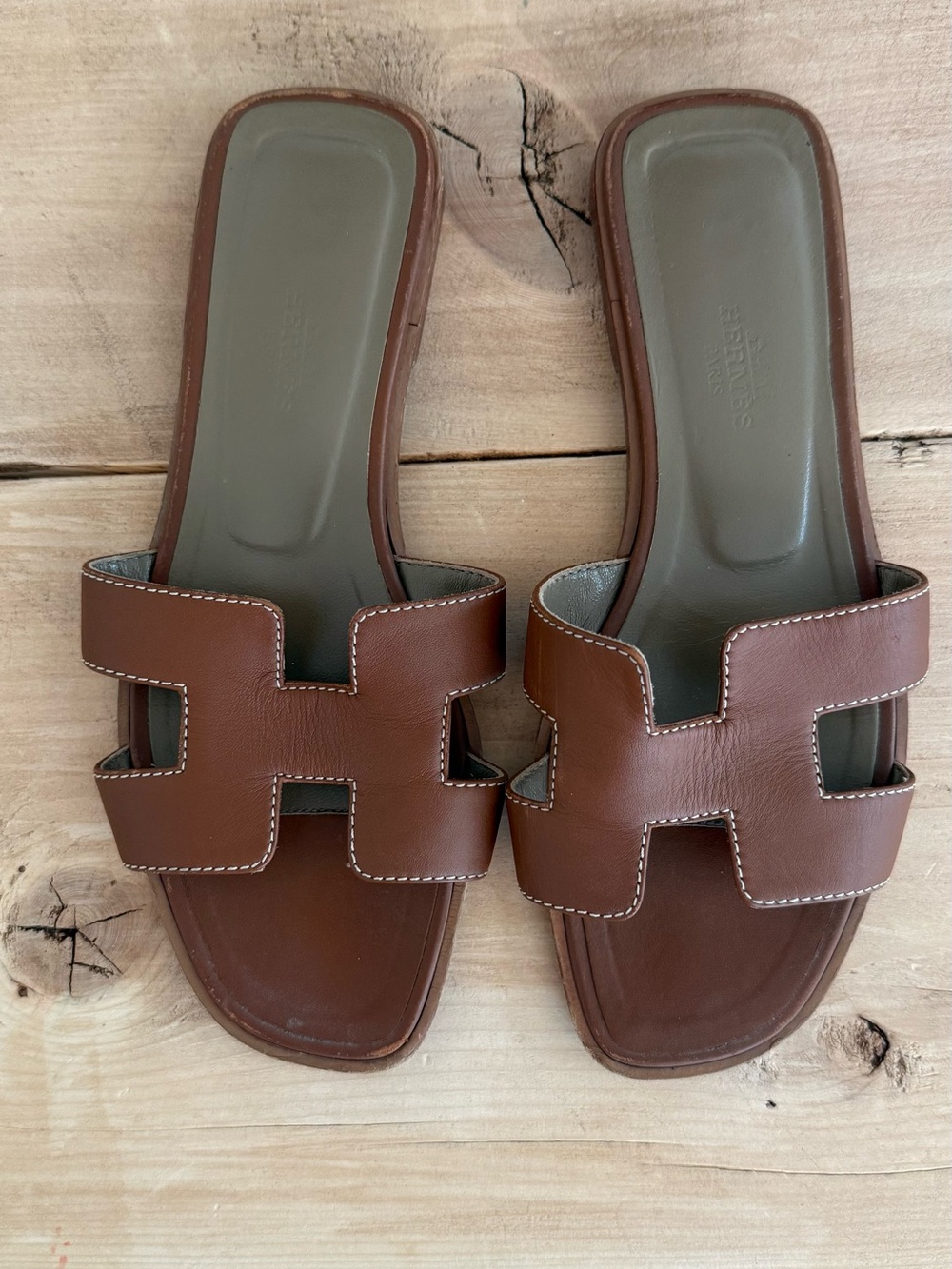 Hermès Oran Sandals Tan Leather